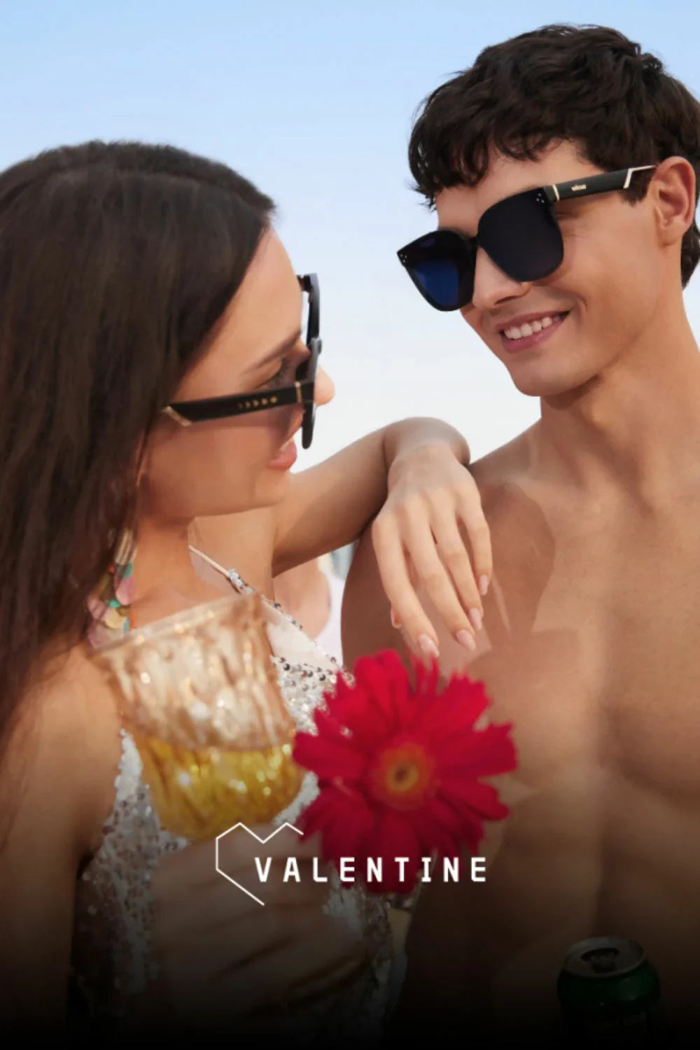 スライド式調光サングラス ボストンタイプ「VALENTINE」 WICUE サングラス 瞬間調光 偏光機能付 偏光レンズ 調光サングラス 遠出 お出かけ 釣り キャンプ 偏光 紫外線カット 紫外線対策 夏 色が変わるレンズ かっこいい 男女兼用